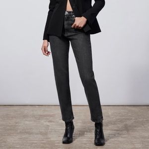 Zara The 90’s Mom Fit Jeans - Black